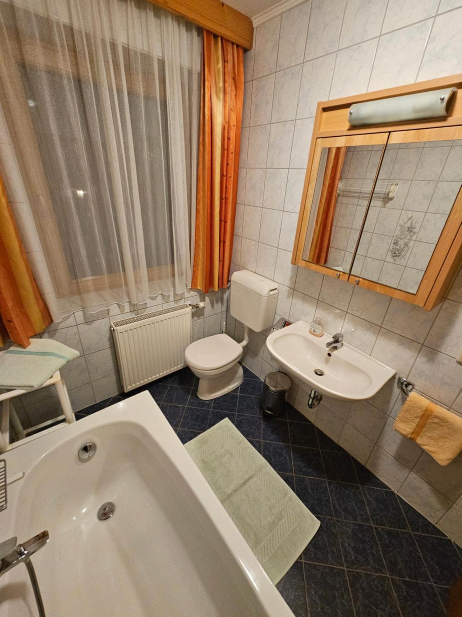 Pension Appartement Ambrosi Heiligenblut Exterior foto